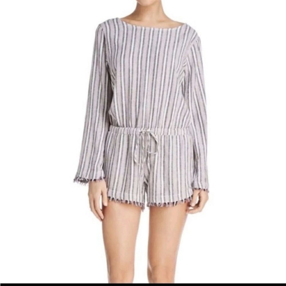 Cloth & Stone Long Sleeve Button Back Striped Linen Romper. Women’s Medium